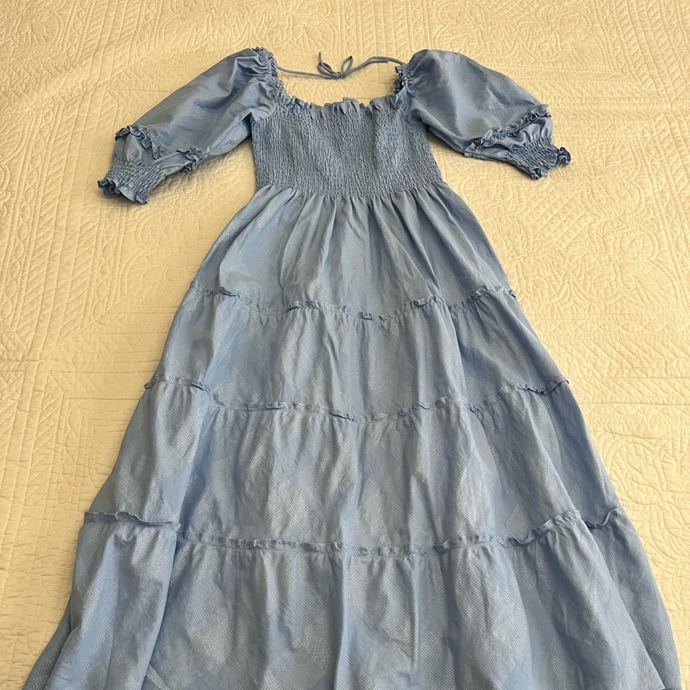 Small Hill House Home Glitter Blue Nesli EUC